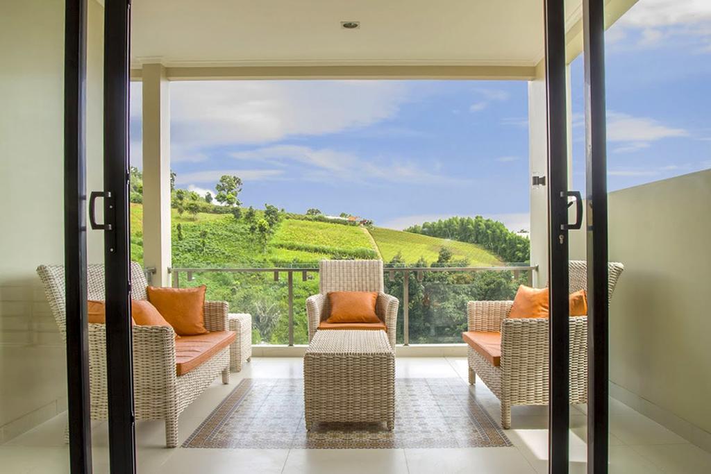 Daily Home Villa Dago Bandung Kamer foto